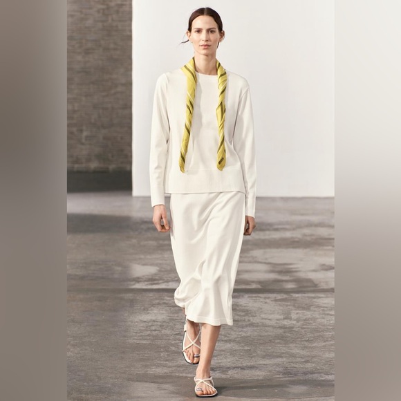Zara White Stretchy High Rise Knit Skirt Size Small - Picture 1 of 5